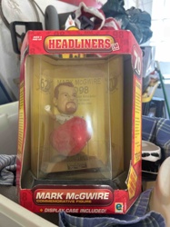 Mark McGwire 1998 Headliners Commemorative Figure