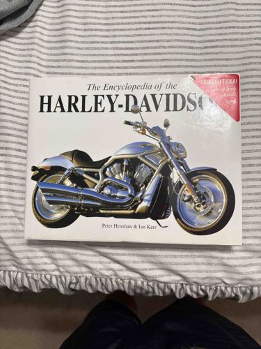 The Encyclopedia of the HARLEY-DAVIDSON by Peter Henshaw & Ian Kerr