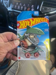 Hot Wheels 'Shark Bite' (Experimotors Series)