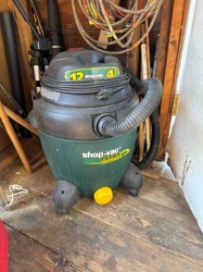 Shop-Vac Wet/Dry Vacuum Cleaner (12 Gallon, 4.5 Peak HP)