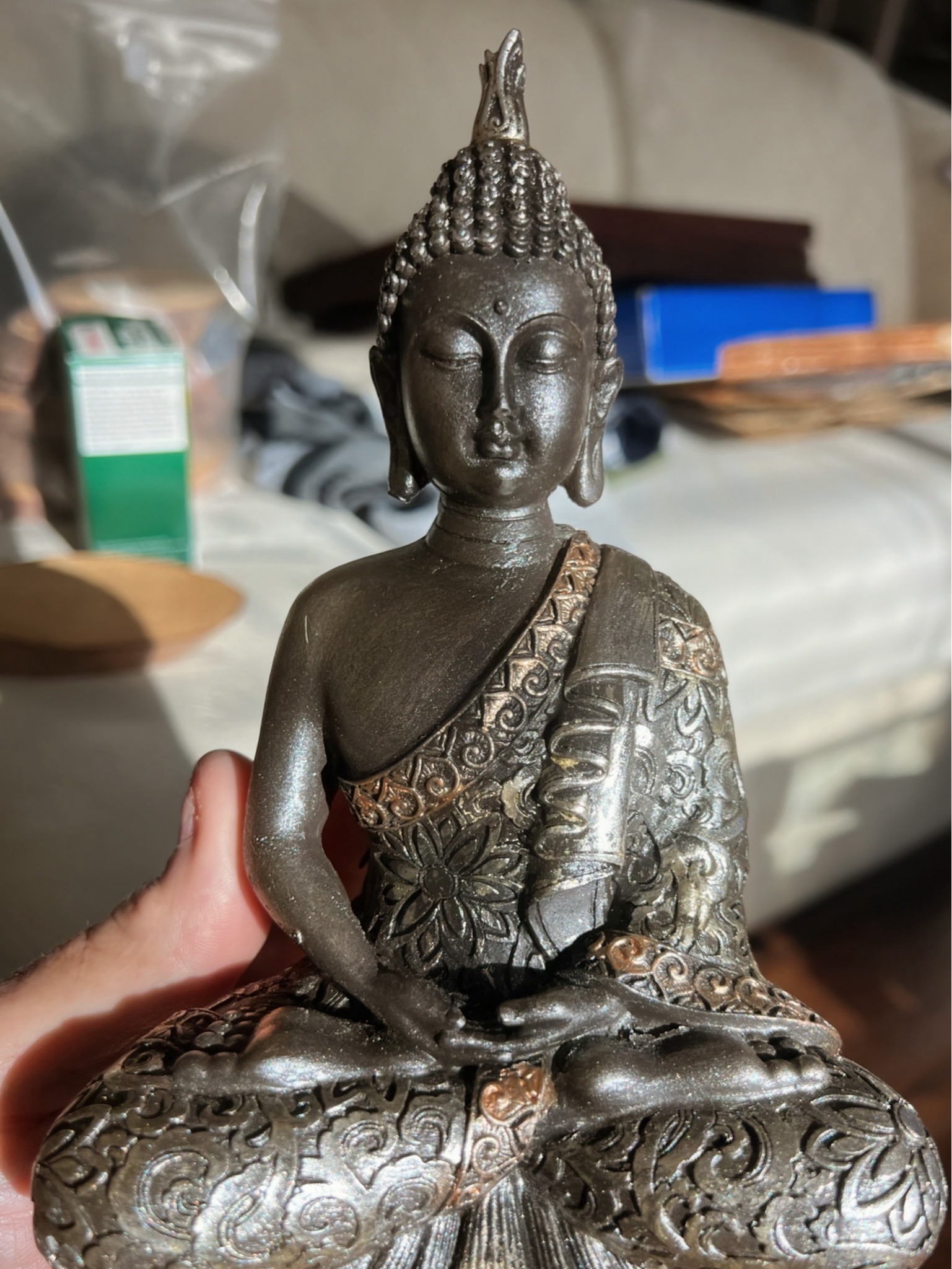 Seated Shakyamuni Buddha Statue (Modern Resin Figurine)