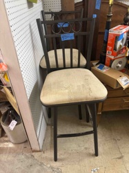 Contemporary Swivel Bar Stool with Metal Frame and Upholstered Seat