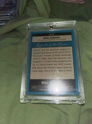 Bob Gibson Topps Legends of the Game LG-21 Baseball Card in One-Touch Magnetic Case