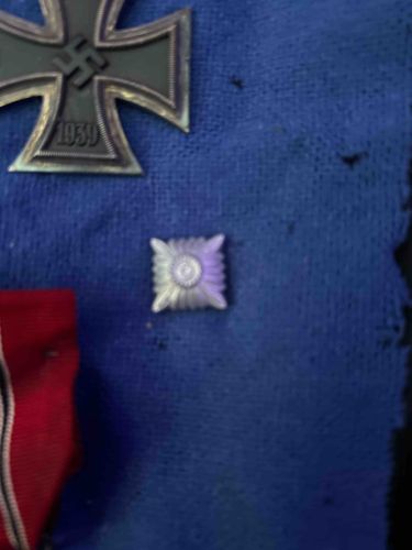German WWII Rank Pip (Stern) and 1939 Iron Cross 2nd Class