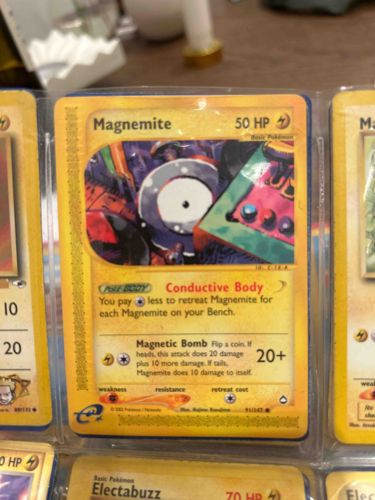 Magnemite Pokémon Trading Card (Expedition Base Set 91/165)