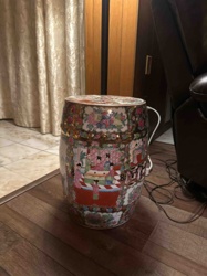 Chinese Famille Rose Porcelain Garden Stool