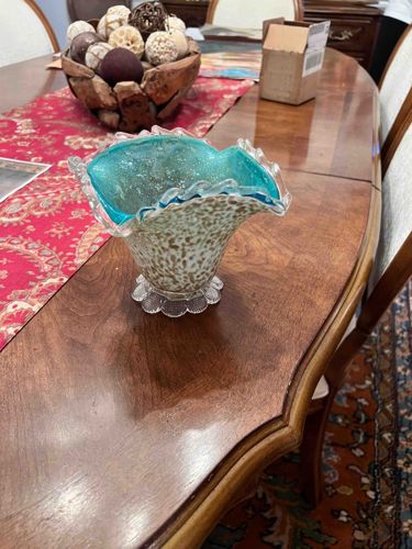 Murano-style Ruffled Art Glass Vase