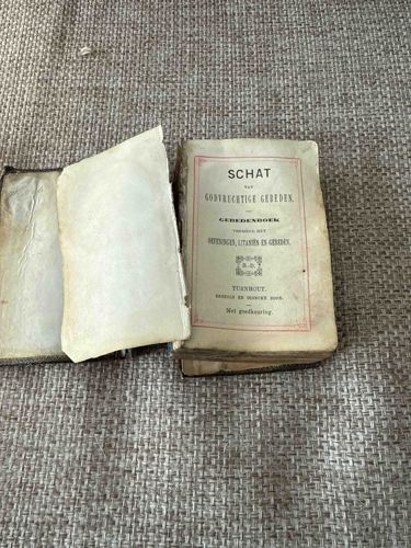 Schat van Godvruchtige Gebeden Devotional Book