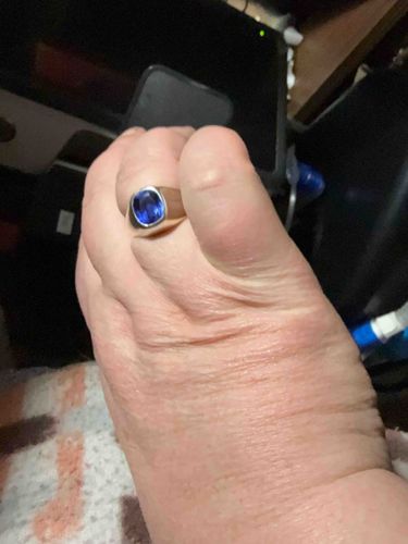 Men's Cushion-Cut Blue Sapphire Solitaire Ring