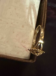 18k Yellow Gold Ring with Crown Setting