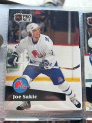 1990-91 Pro Set Joe Sakic Hockey Card