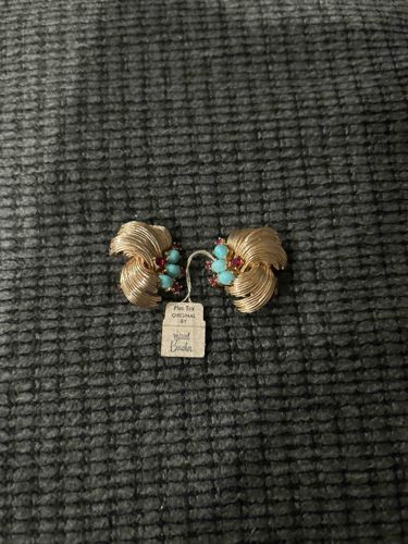 Vintage Pin-Dex Original Clip-On Earrings with Turquoise and Ruby-Colored Stones