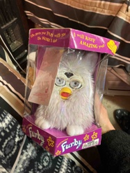 1999 Furby Electronic Pet (White/Iridescent Model)