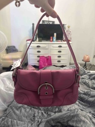 Vintage Coach Soho Demi Bag in Hot Pink Leather