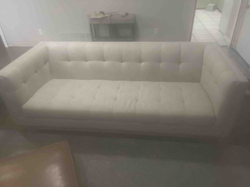 Tufted Arm Sofa