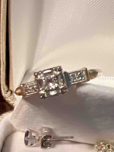 Vintage Diamond Engagement Ring