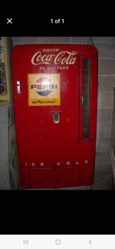 Vintage Coca-Cola Vendo 81 Bottle Vending Machine