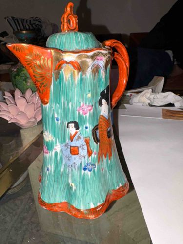 Japanese Imariware-Style Figural Coffee Pot