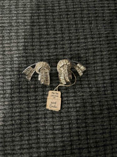 Vintage Rhinestone Bow-shaped Clip-On Earrings