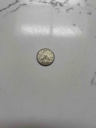 2004 Canadian 10-Cent Coin (Bluenose Dime)