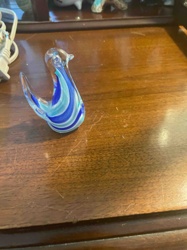 Miniature Swirl-Pattern Glass Swan Figurine