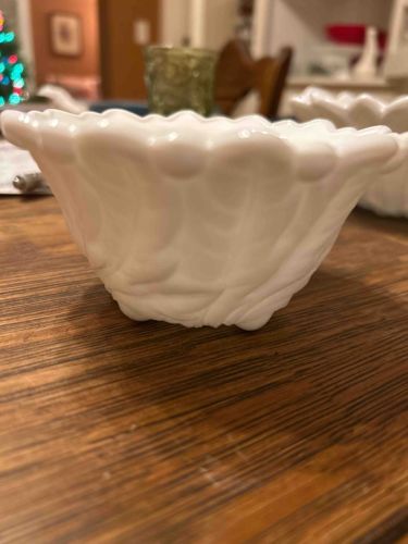 Milk Glass Scalloped Bowl (Likely EAPG or similar)