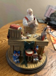 Santa's Workshop Figurine
