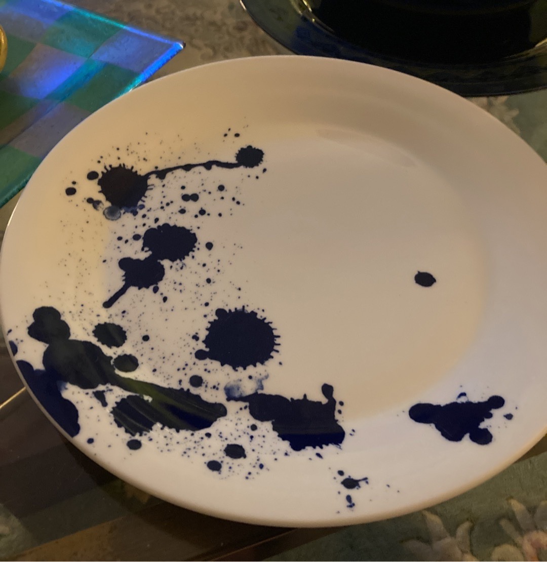 Submitted photo of Porcelain dinner plate, appears to be Royal Doulton (not authenticated)