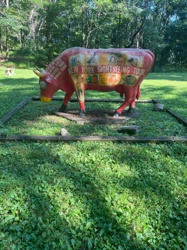 New York Sightseeing Tour Cow Sculpture