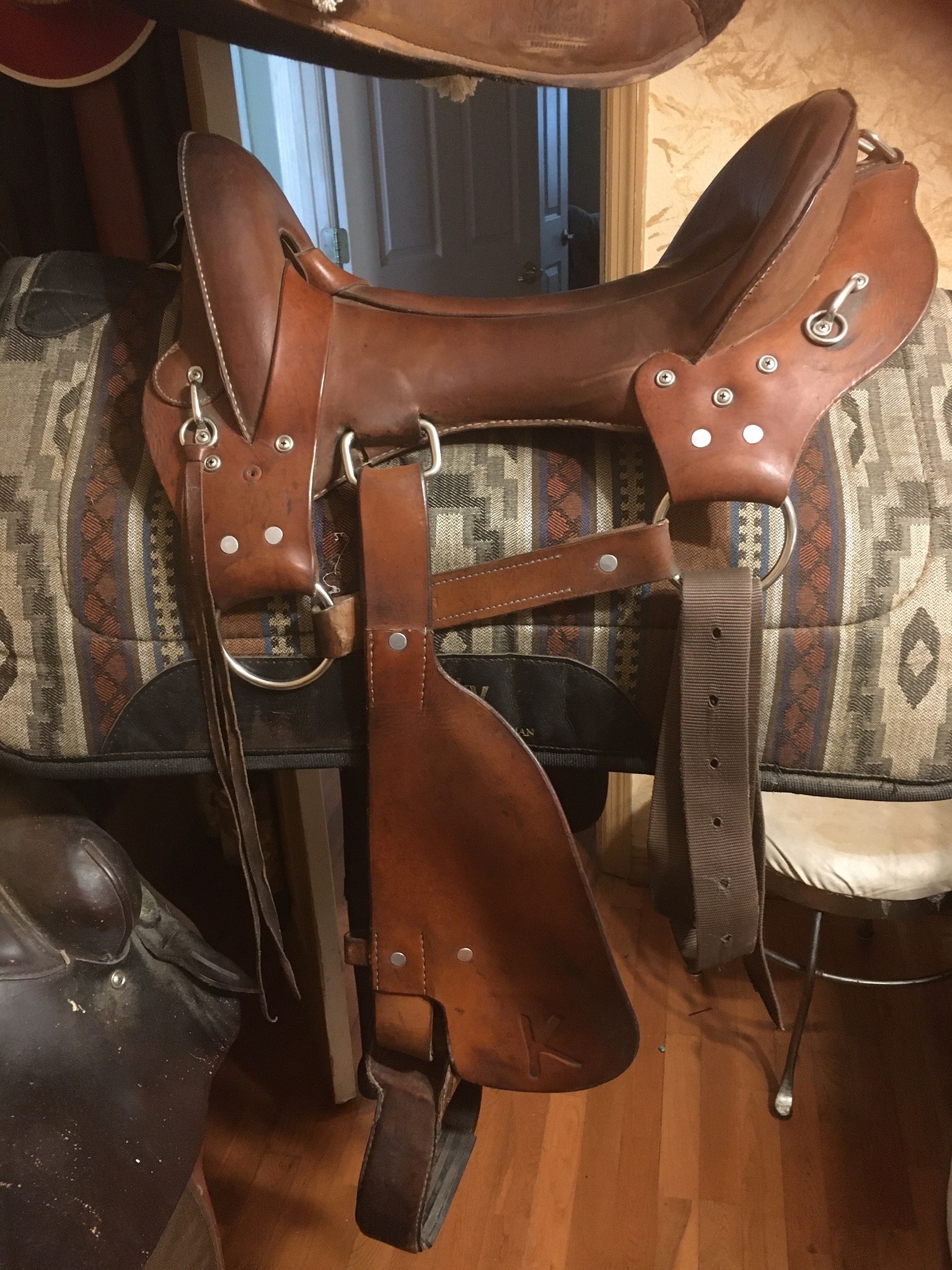 Submitted photo of McClellan-style saddle bearing a 'K' mark (not authenticated)