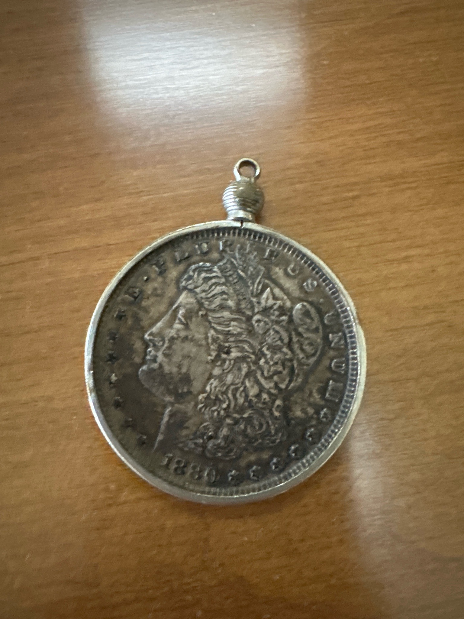 Submitted photo of US Morgan Dollar Coin Pendant (not authenticated)
