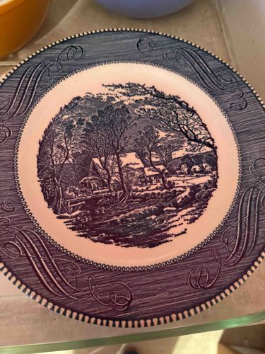 Currier and Ives 'The Old Grist Mill' Decorative Plate
