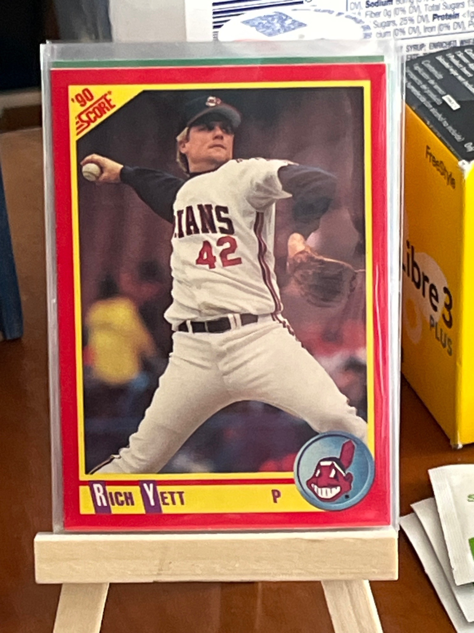 1990 Score Rich Yett Baseball Card #42