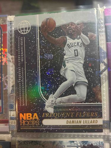 Damian Lillard NBA Hoops Frequent Flyers Trading Card