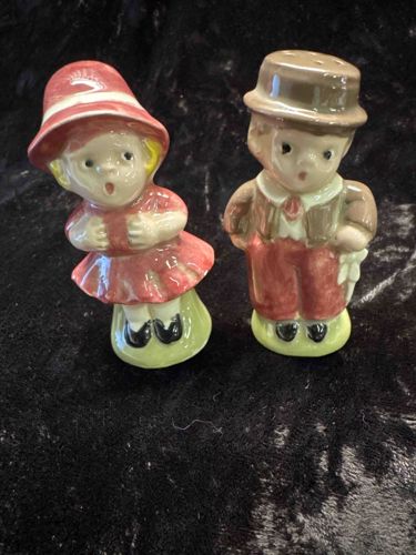 Vintage Ceramic Caroling Boy and Girl Salt and Pepper Shakers