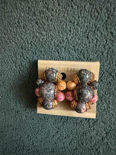 Fashion Dangle Beaded Clip-On Earrings