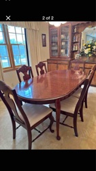 Traditional Dining Room Set