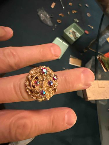 Vintage Gold Tone Ring with Faux Pearls and Iridescent Rhinestones