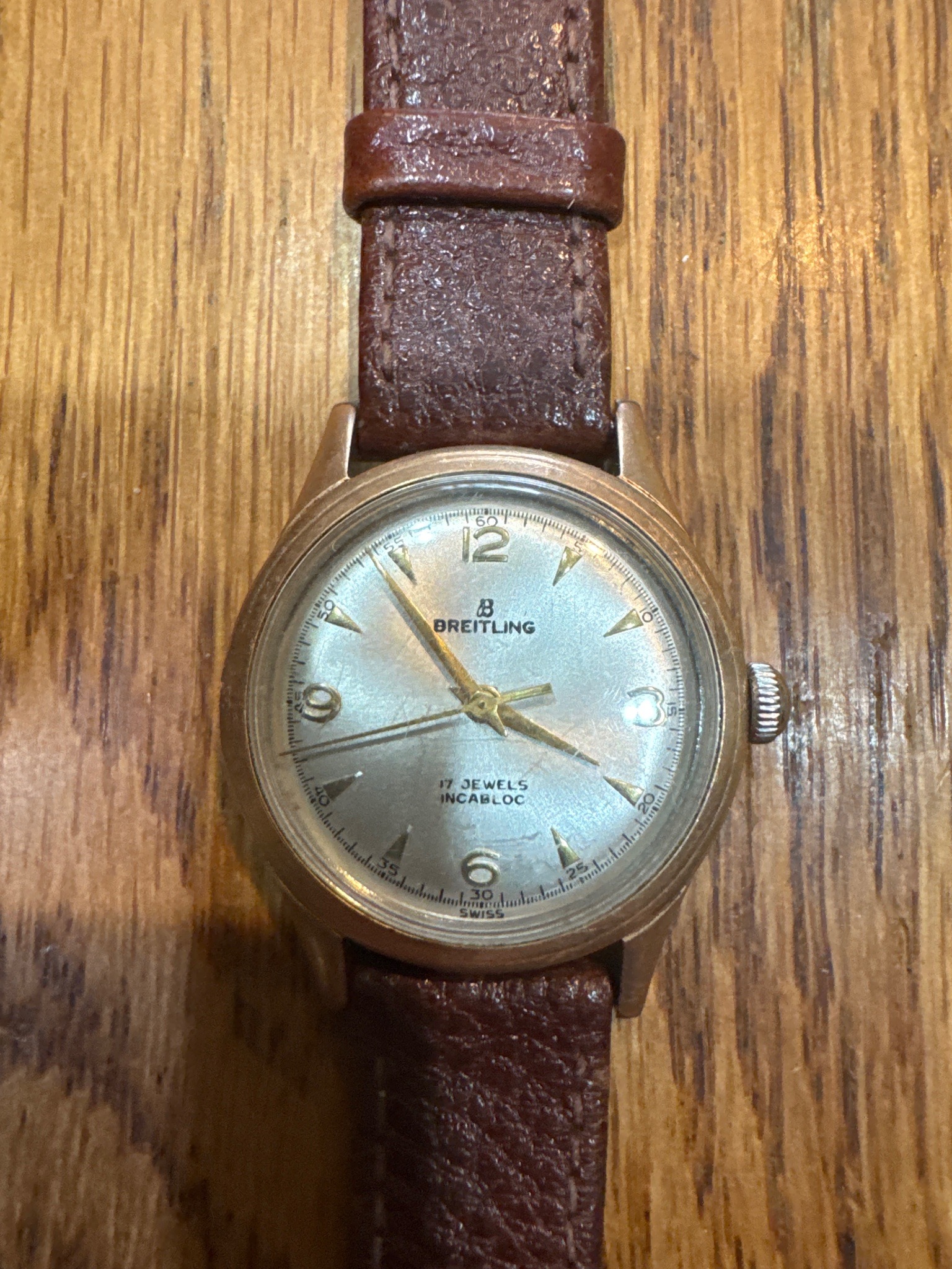 Submitted photo of Breitling wristwatch (not authenticated)