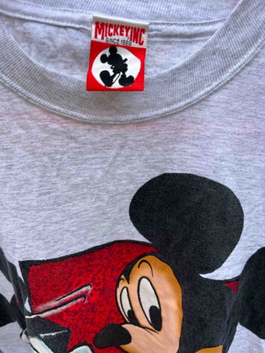 Vintage Mickey Inc. Gray T-Shirt with Mickey Mouse Graphic