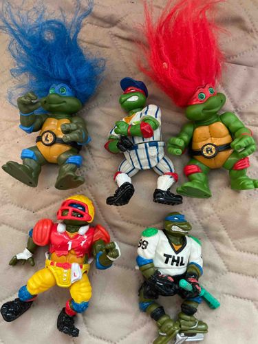 Vintage Teenage Mutant Ninja Turtles (TMNT) Action Figure Lot