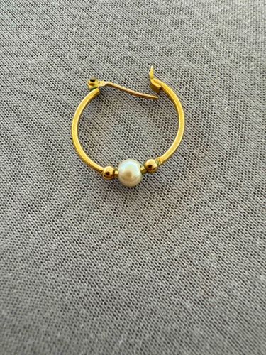 Gold-Tone Hoop Earring with Pearl and Gold Beads