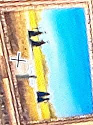 Minecraft Docks and Water with Player Crosshair