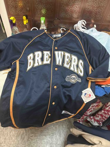 Milwaukee Brewers Baseball Jersey (Retro Style)