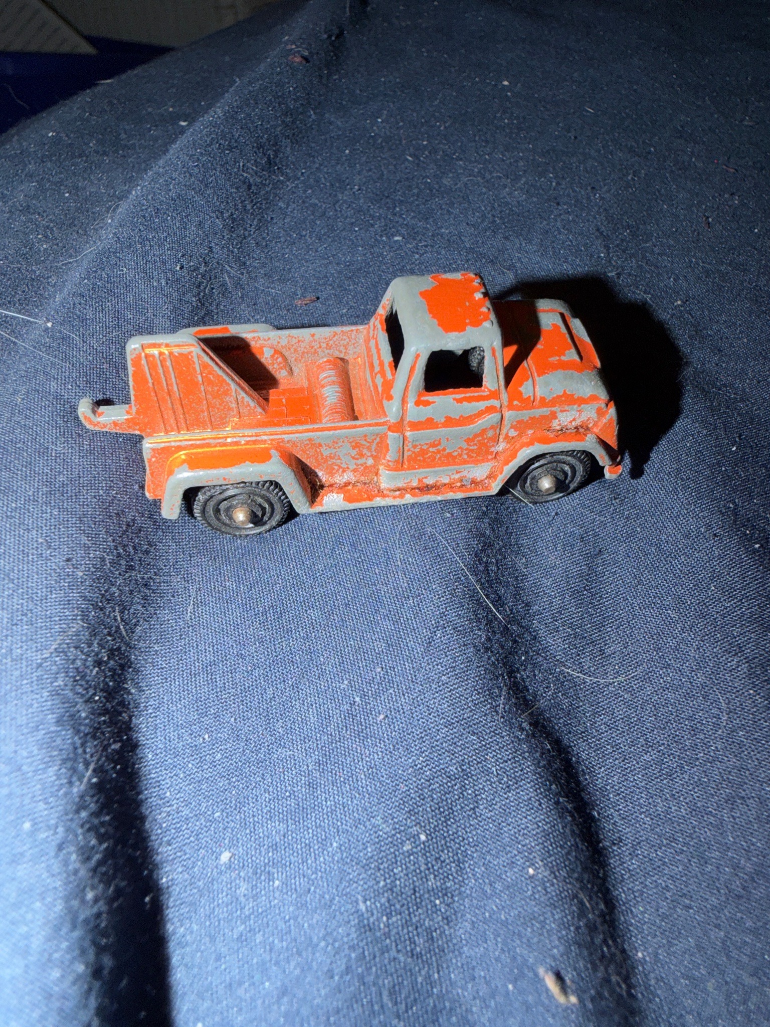 Submitted photo of Matchbox Diecast Tow Truck (unverified)