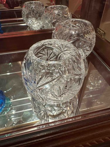 Pinwheel Pattern Cut Glass Rose Bowl