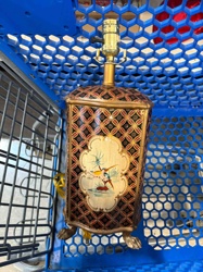 Asian-Inspired Decorative Table Lamp with Bird Motif