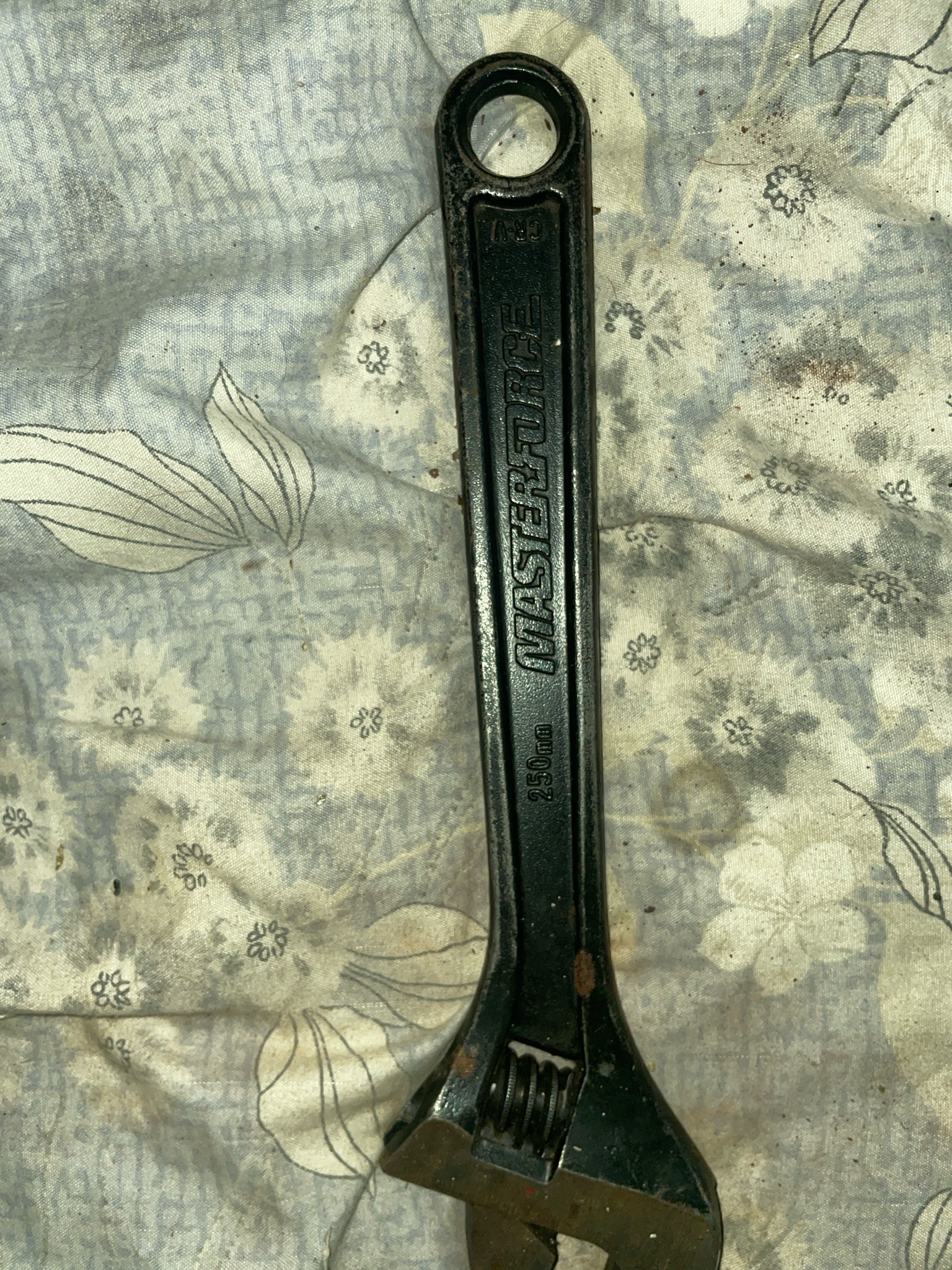 Submitted photo of Masterforce 250mm Adjustable Wrench (not authenticated)