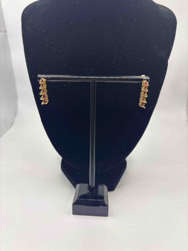 14K Gold Garnet Dangle Earrings