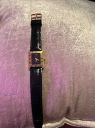Vintage Gucci Gold-Toned Rectangular Wristwatch with Black Leather Band